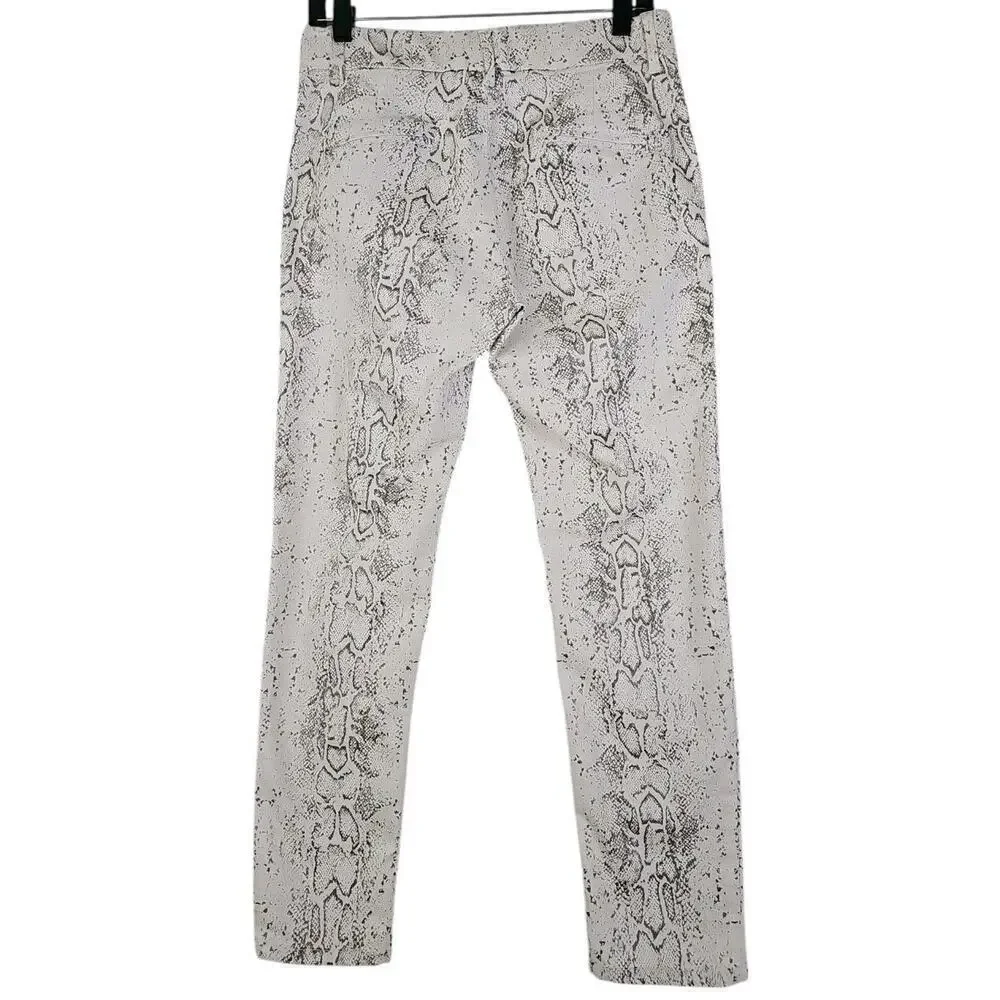 Flog ~Woman Size 29~ White Silver Animal Print Pull On Pants Stretch. - Picture 2 of 12